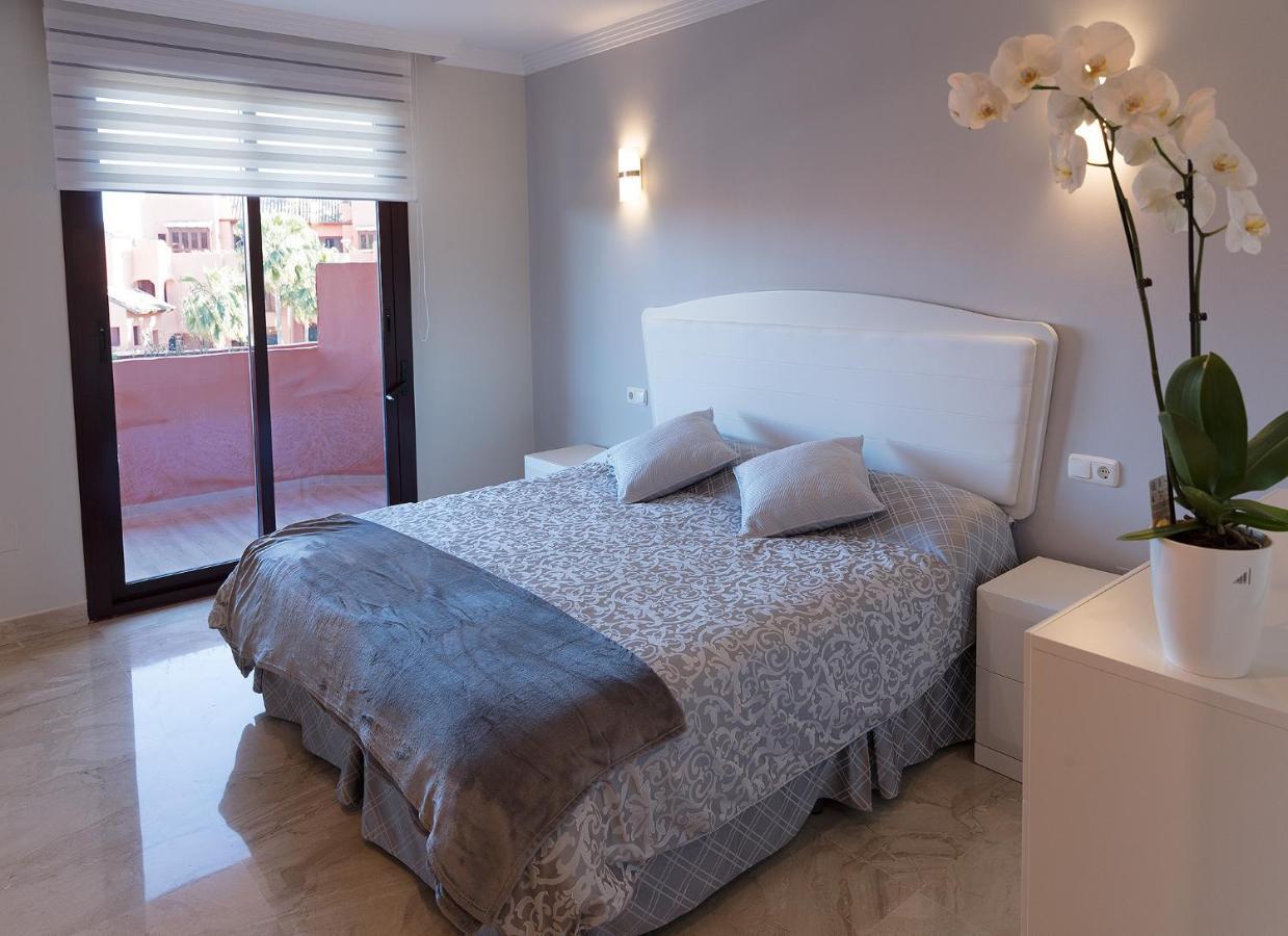 Marina Luxury Apartment Estepona Ngoại thất bức ảnh