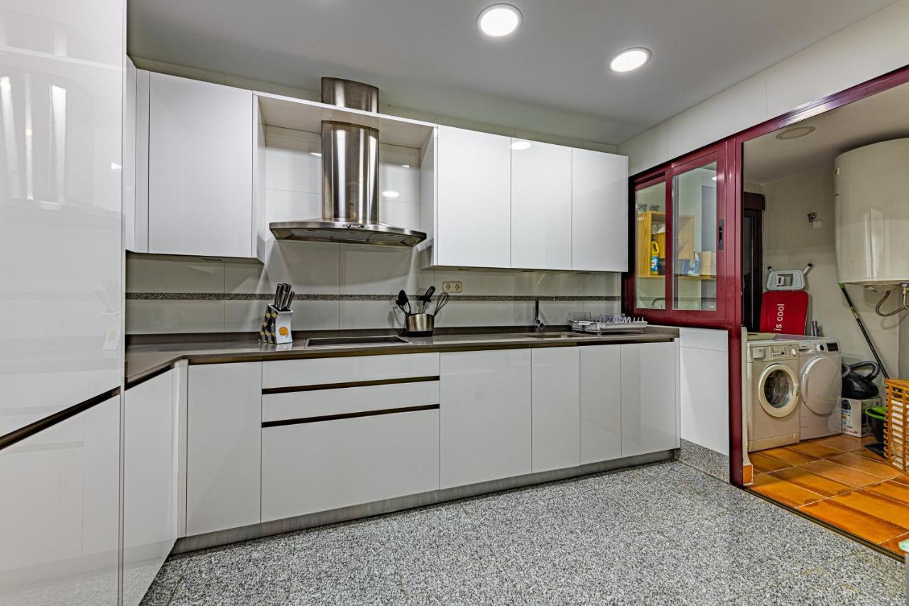 Marina Luxury Apartment Estepona Ngoại thất bức ảnh
