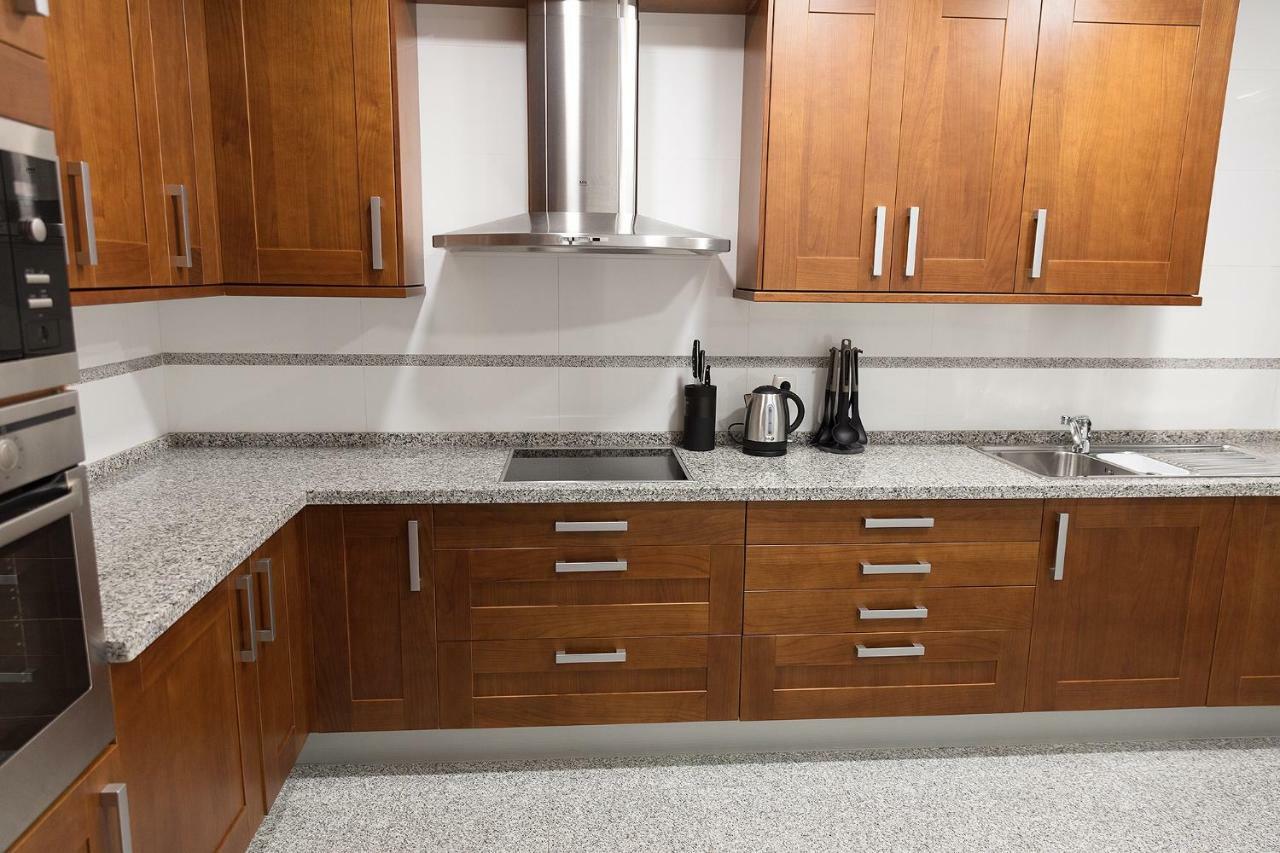 Marina Luxury Apartment Estepona Ngoại thất bức ảnh