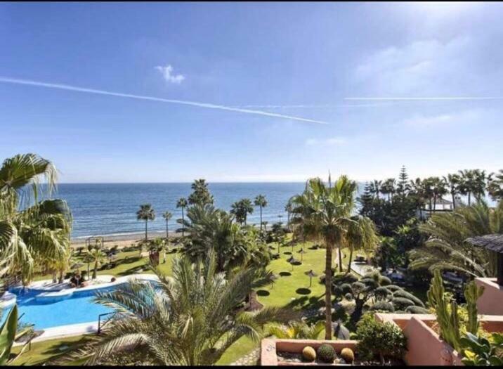 Marina Luxury Apartment Estepona Ngoại thất bức ảnh